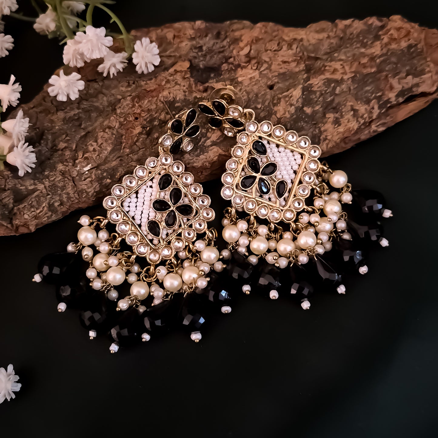 Jayati Kundan Pearl  Earrings - Black