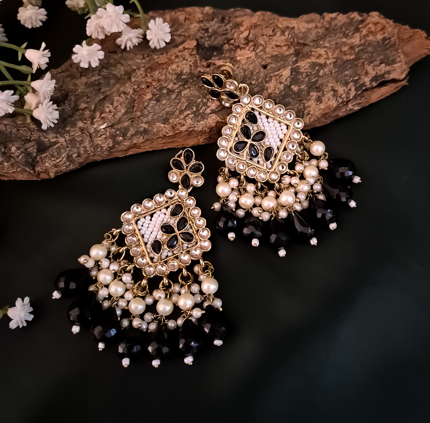 Jayati Kundan Pearl  Earrings - Black