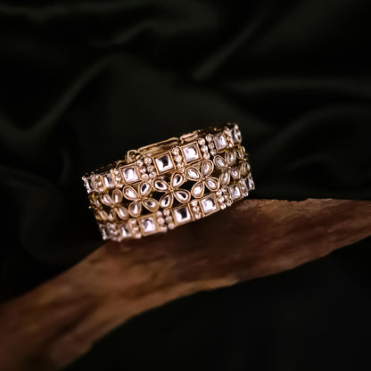 Keren Kundan Openable Bangles/Kada - Golden