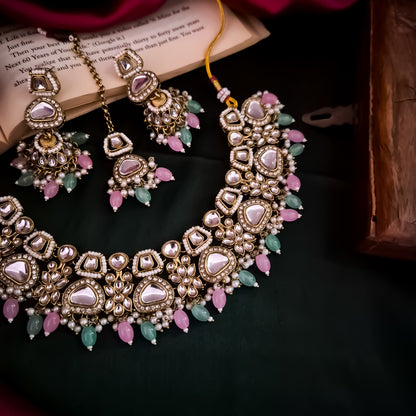 Ramsha Royal Kundan Necklace Set - Pastel Pink & Green