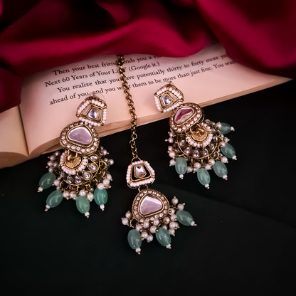Ramsha Royal Kundan Necklace Set - Pastel Green