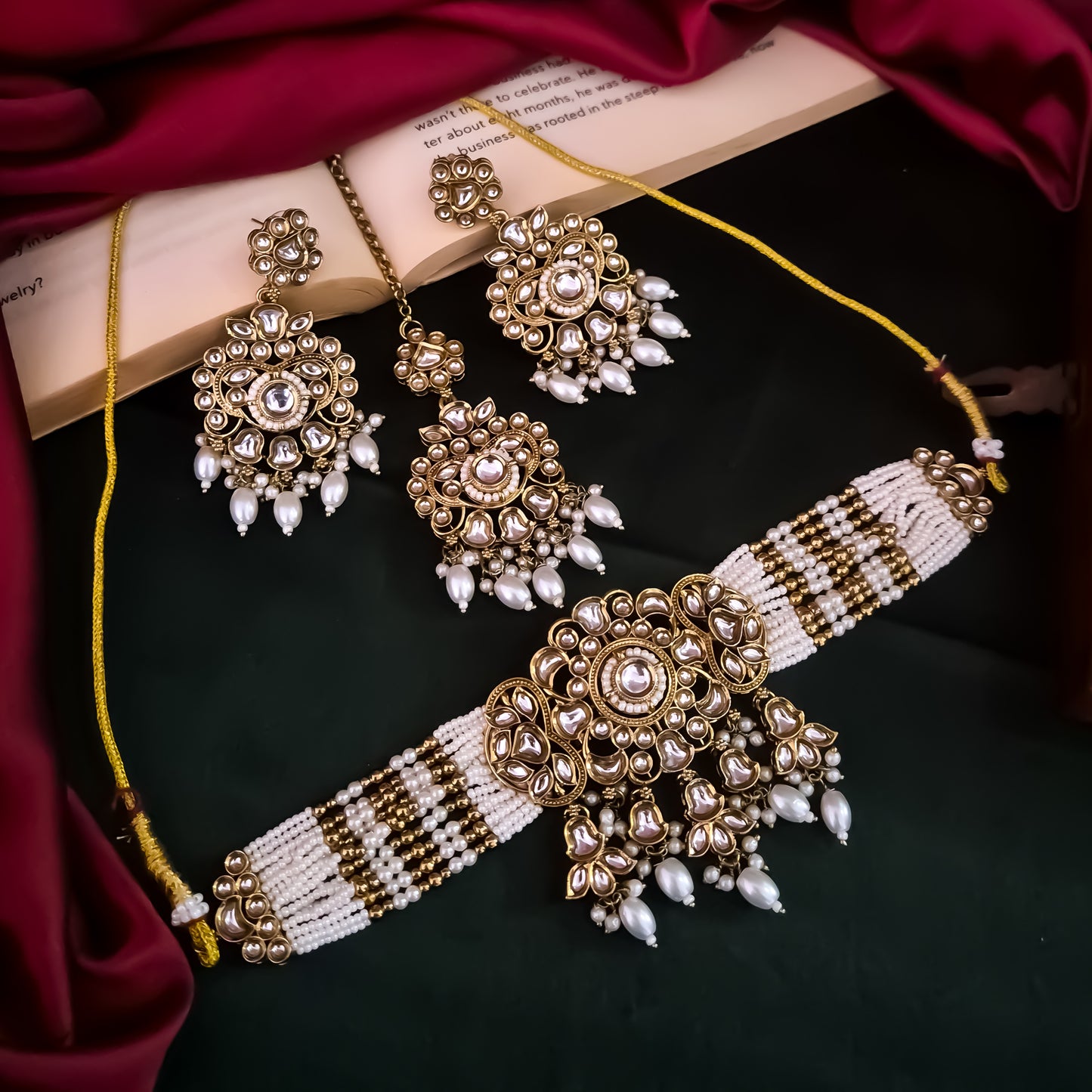 Sajal Royal Dabi Kundan Choker Necklace Set - Golden