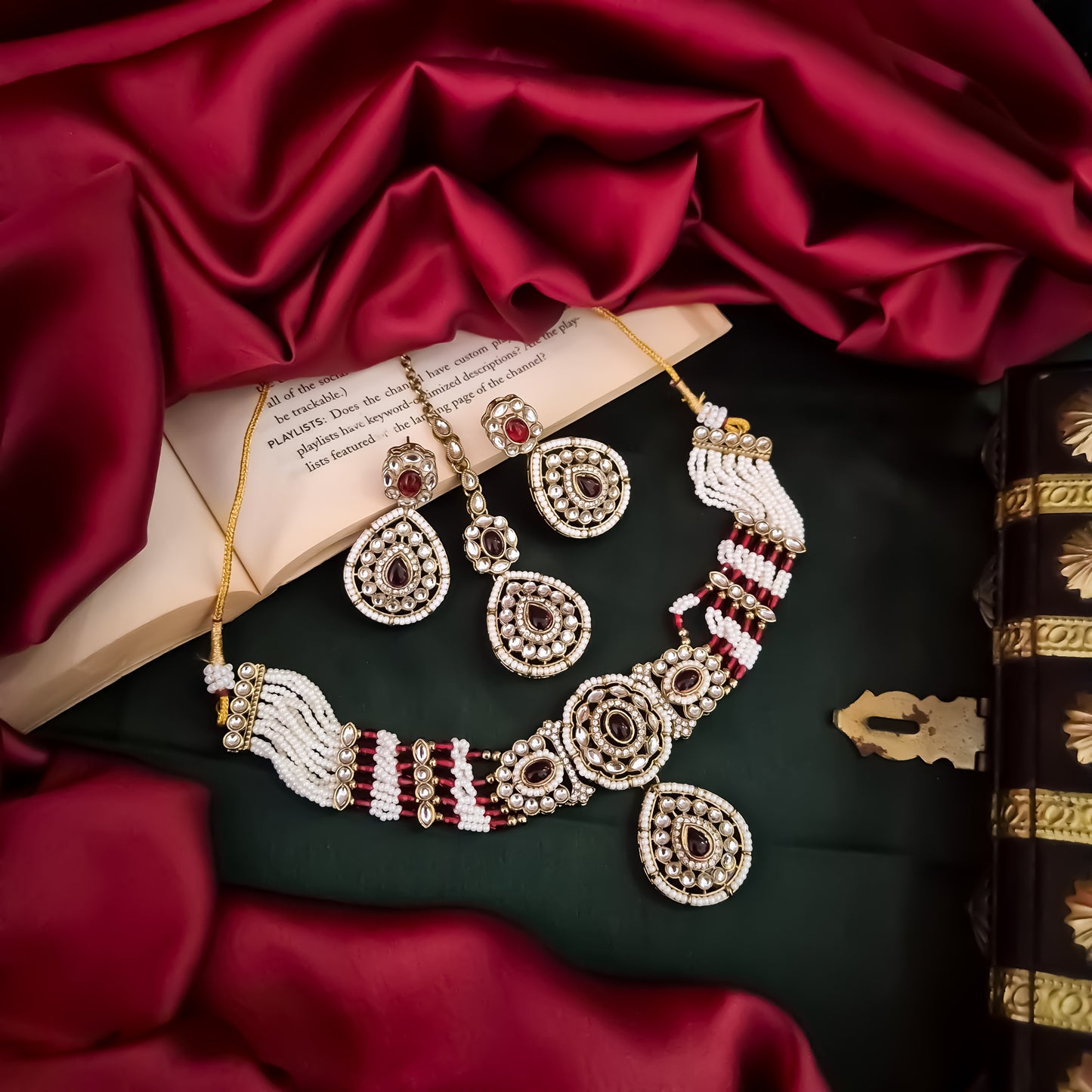 Sanjana Royal Dabi Kundan Choker Necklace Set - Maroon