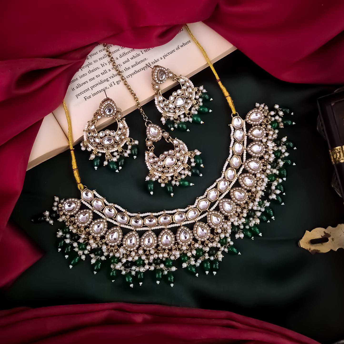 Rumaisa Jadau Kundan Necklace Set - Green
