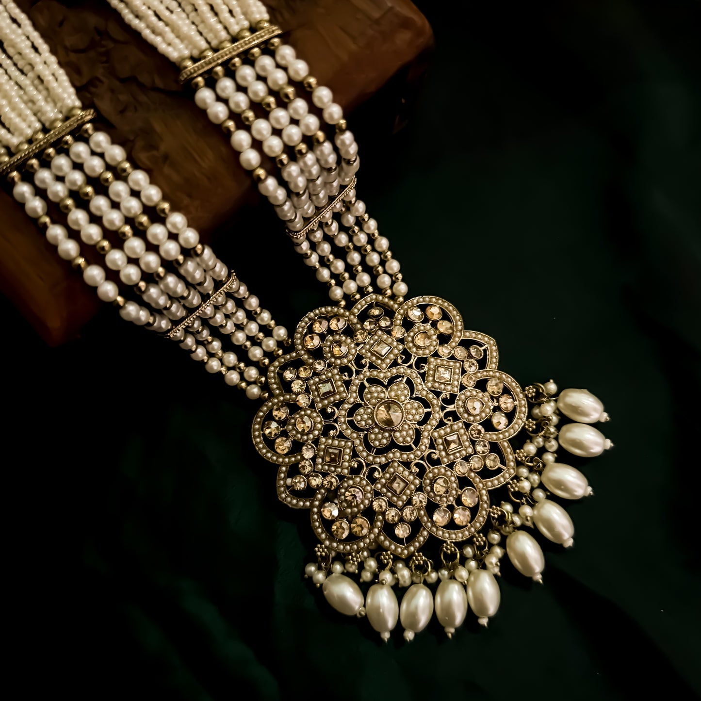 Mandala Jadau Reverse AD Necklace Set - Golden /Ivory