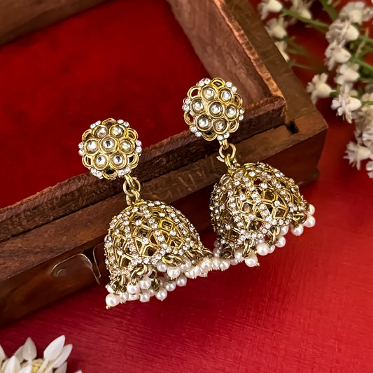 Golden Hanika Cutwork Jhumka Earrings