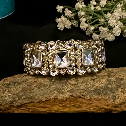 Nihan Kundan Openable Bracelet/Kada - Golden