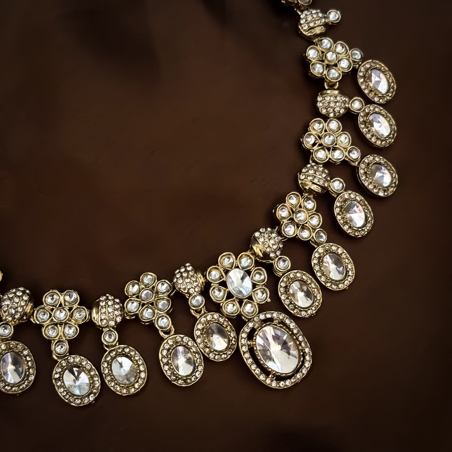 Golden Tayani Zircon Kundan Necklace Set with Earrings