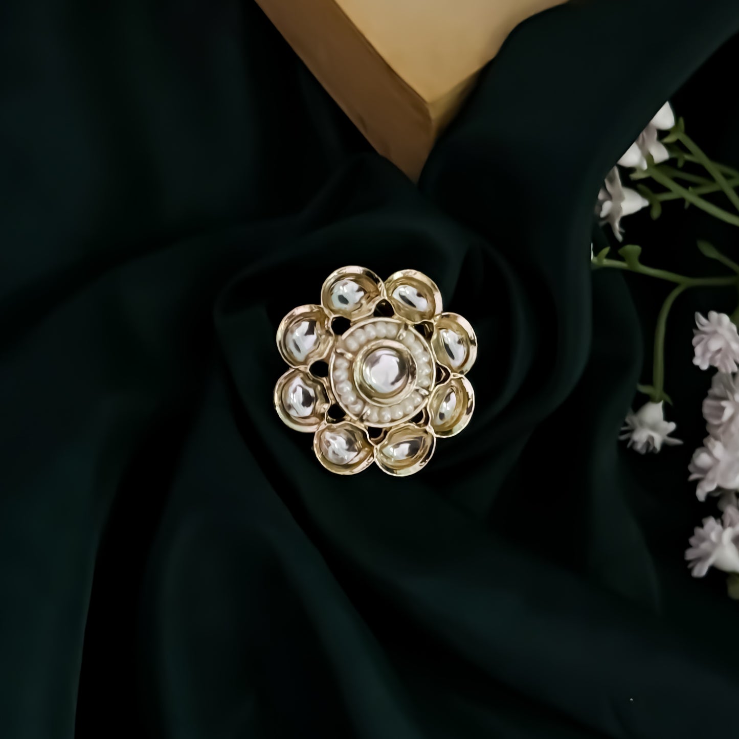 Saanvi Dabi kundan Adjustable Ring