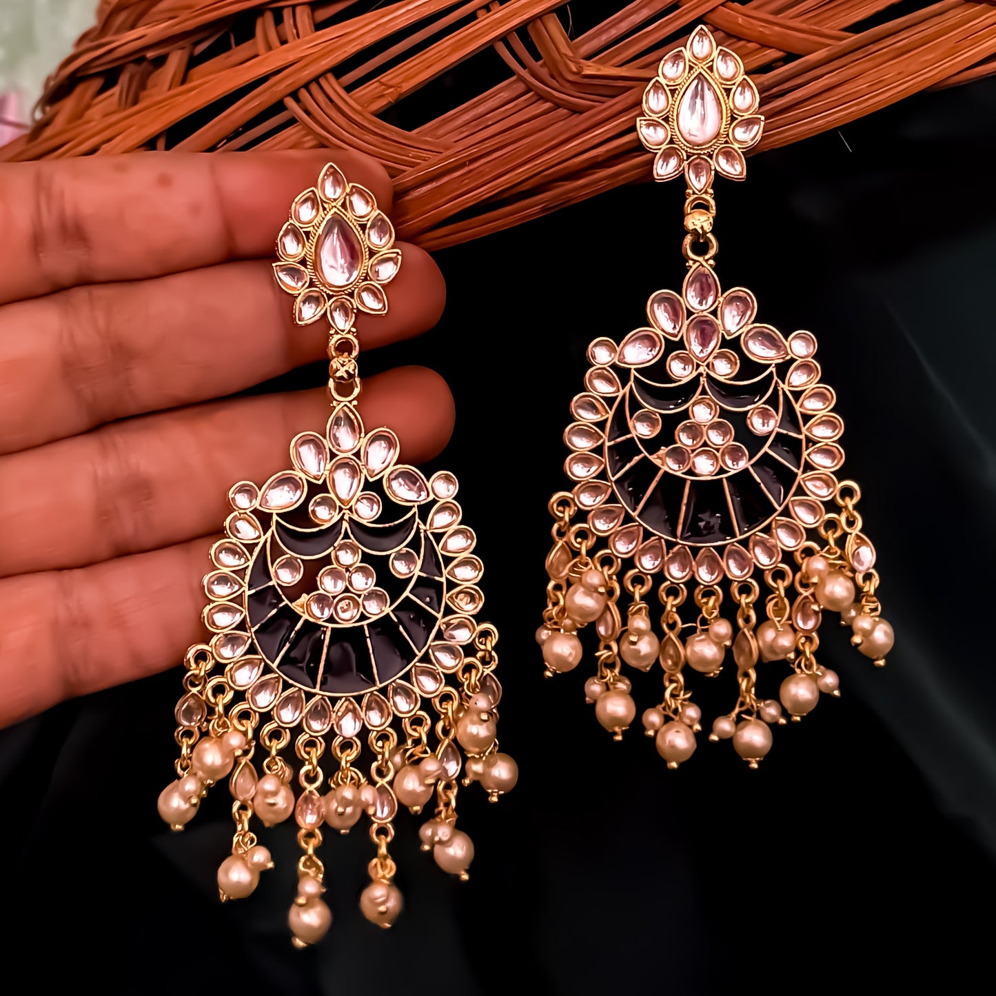 Shinu Kundan Chandbali Earrings - Black