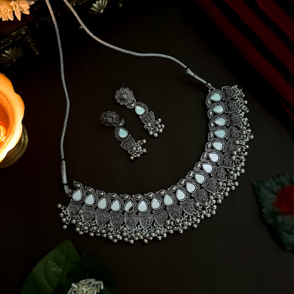 Lata Mirror Ghunghroo Necklace Set