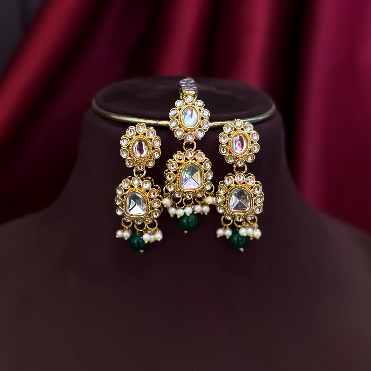 Reeti Kundan Pearl Necklace Set - Green