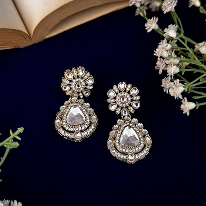 Golden Tanvi Polki Look Alike Designer Kundan Necklace Set