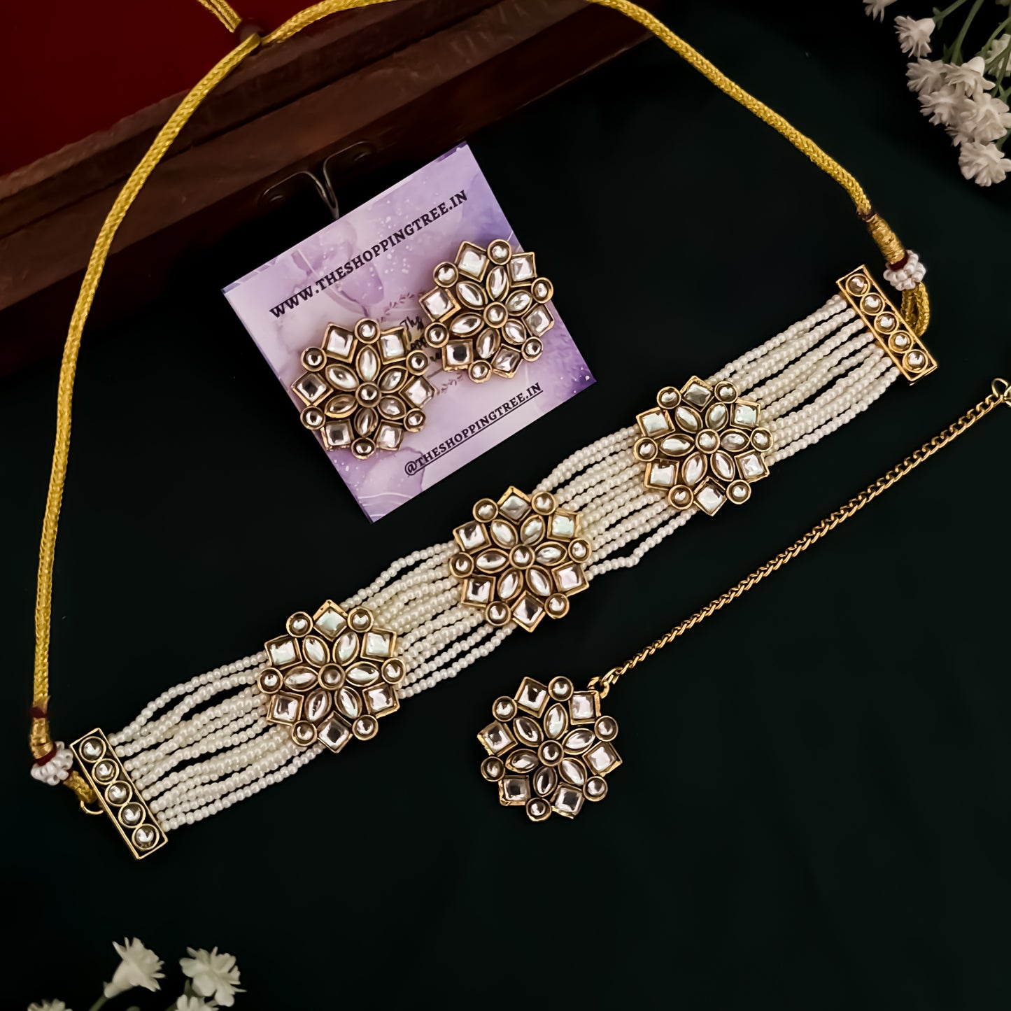 Diksha Kundan Choker Necklace Set - Golden