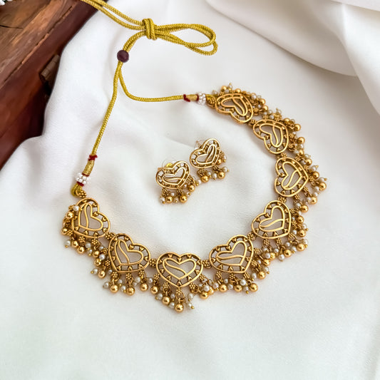 Heart High Gold & Pearl Necklce Set with Earrings