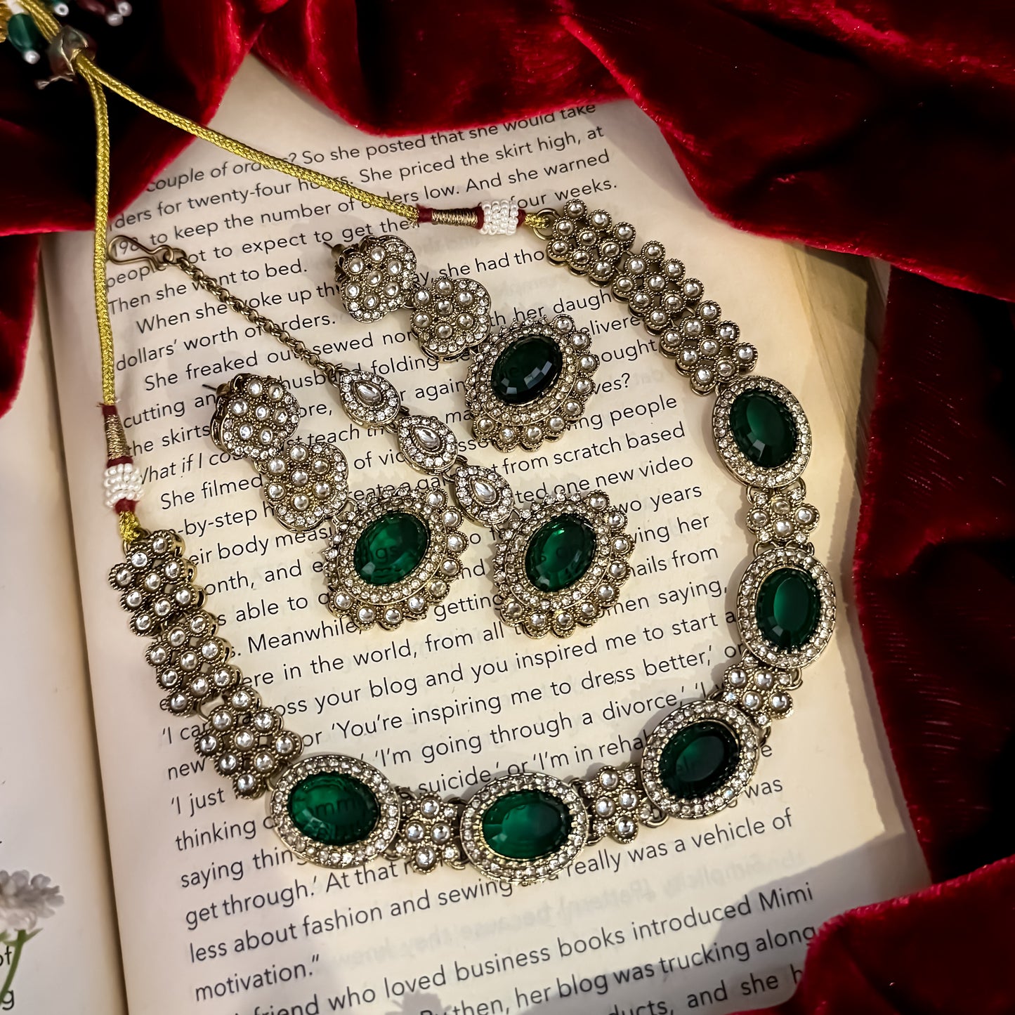 Ishkara AD Polki Look Alike Necklace Set - Green