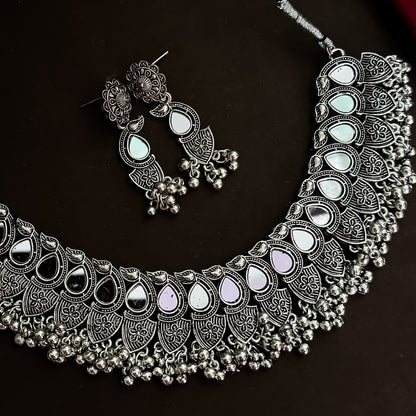 Lata Mirror Ghunghroo Necklace Set