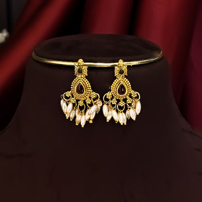 Priyam Guttapusalu Temple Necklace Set - Golden