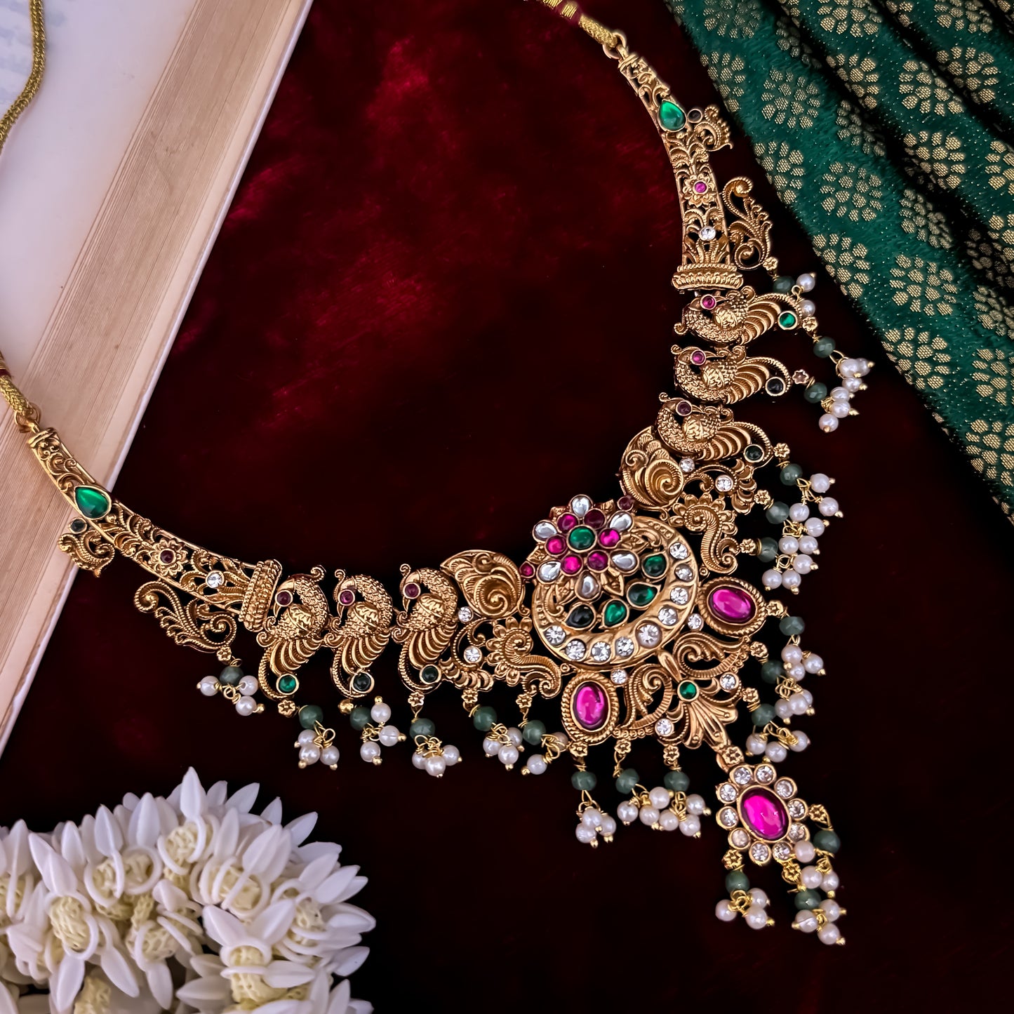 HansaniTemple Necklace Set - Pink & Green