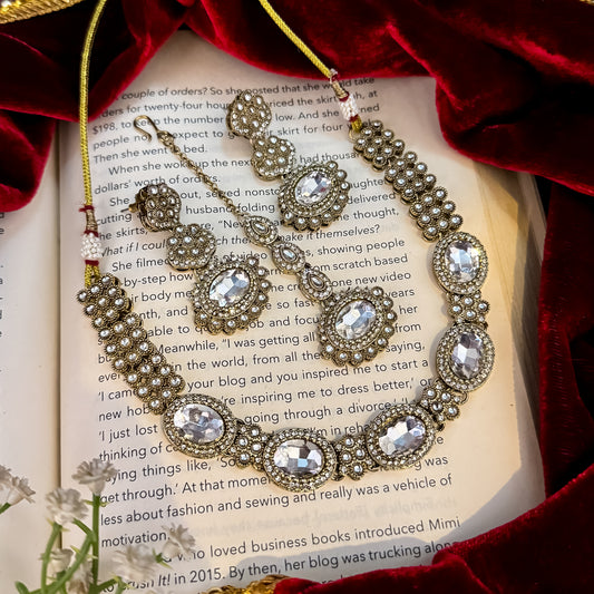 Ishkara AD Polki Look Alike Necklace Set - Golden