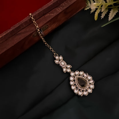 Israt Kundan Necklace Set - Mehendi Green