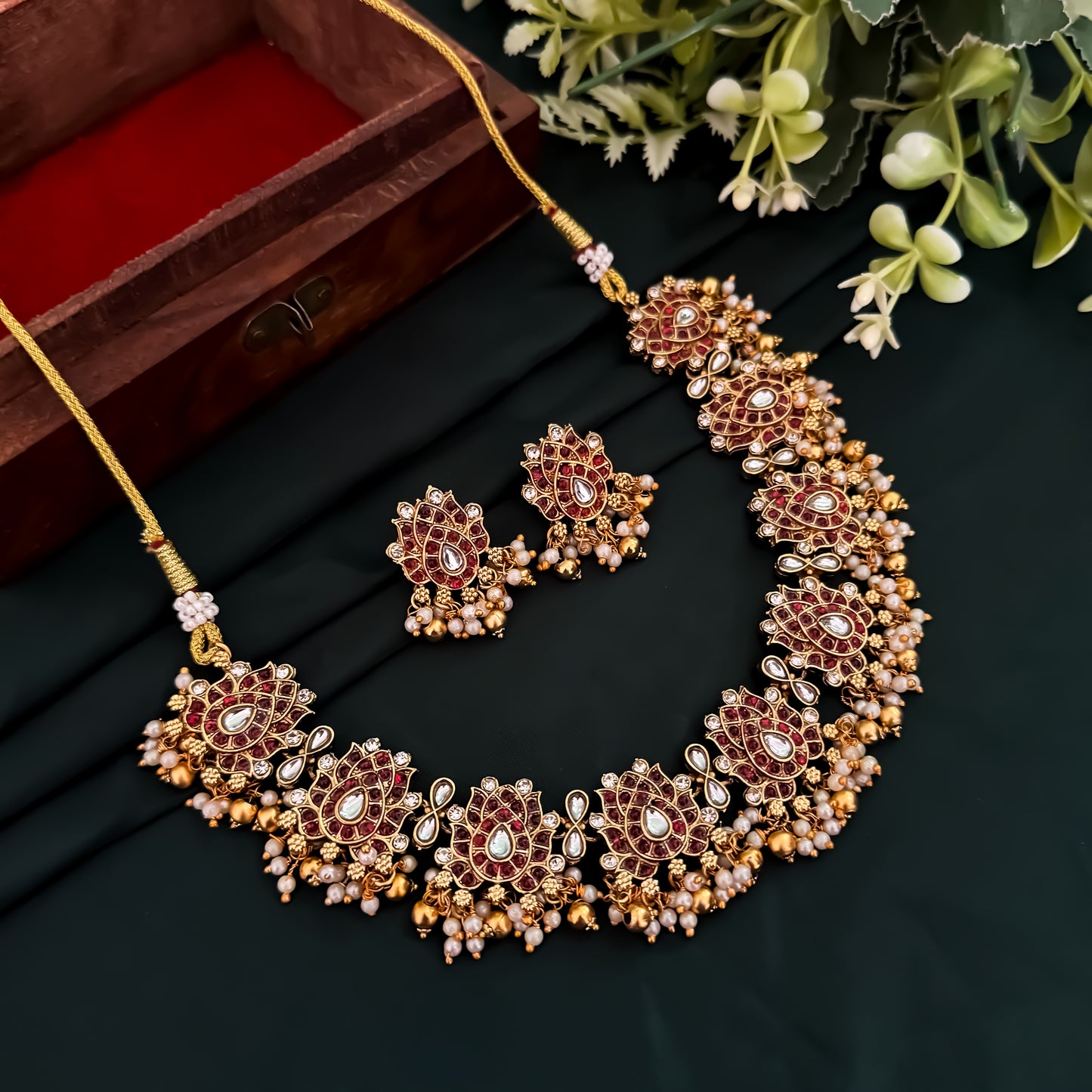Karishma Royal Necklace Set - Pink