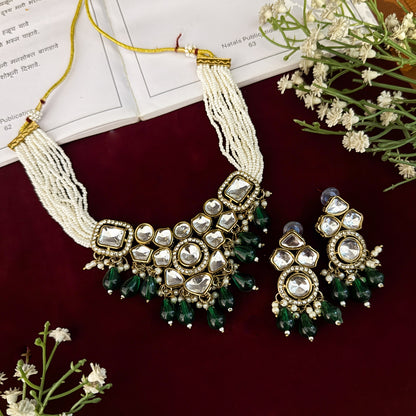 Emerald Green Sarahna Uncut Kundan Necklace Set