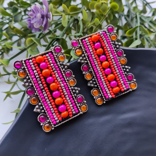 Pearl Embellished Oxidised Bar Studs