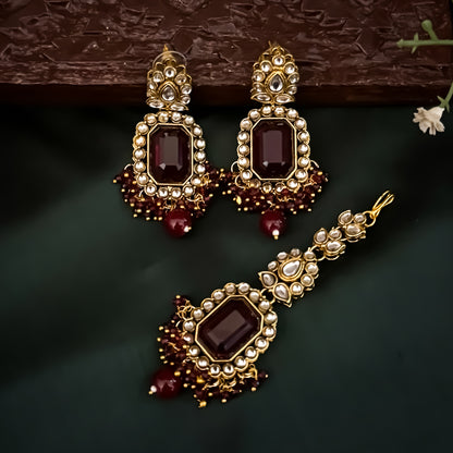 Shriya Kundan Choker Necklace Set - Maroon