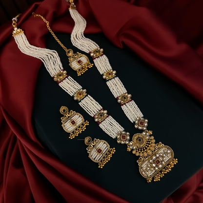 Kinjal Rajwadi Long Necklace Set - Green & Pink