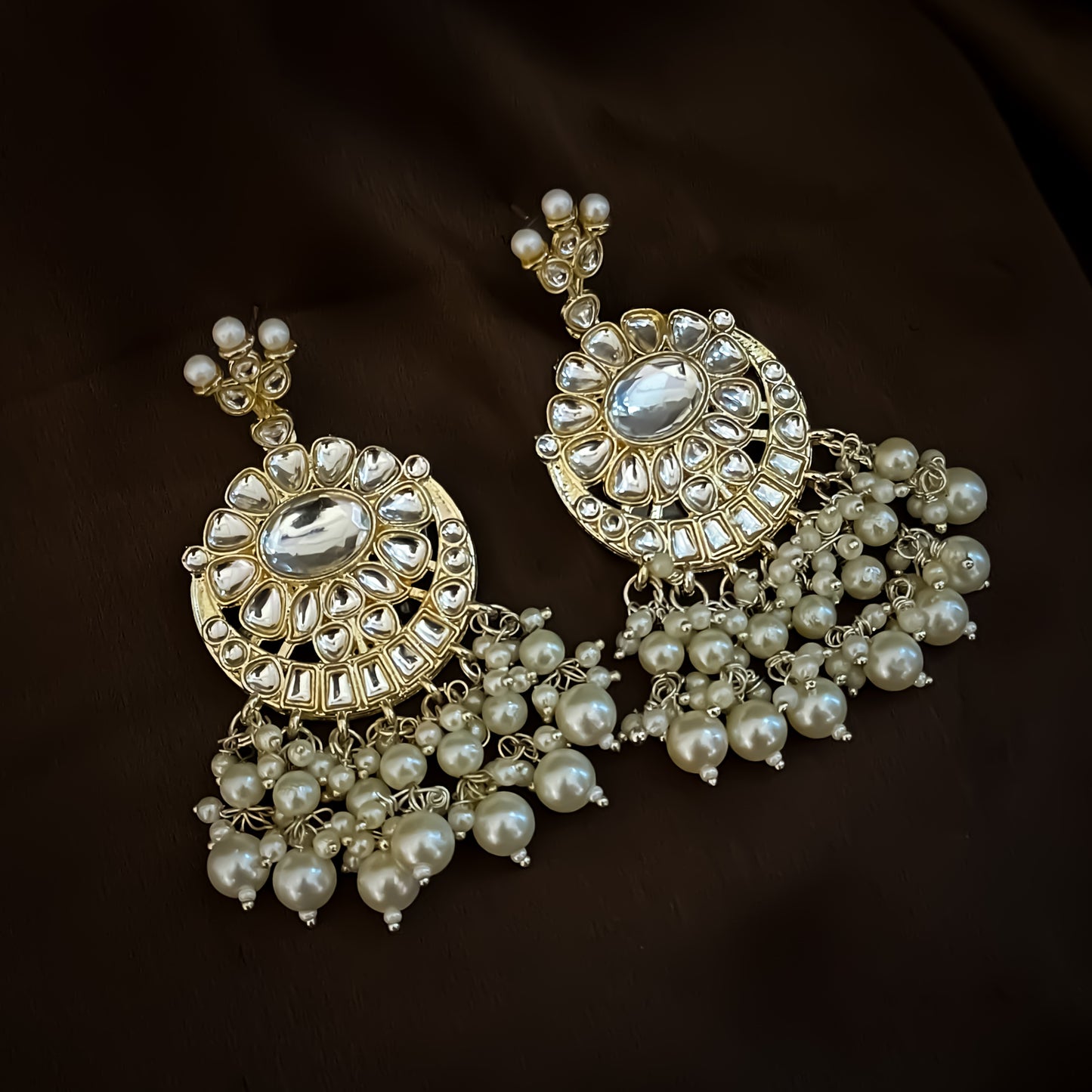 Afreen Pearl Kundan Necklace Set - Golden