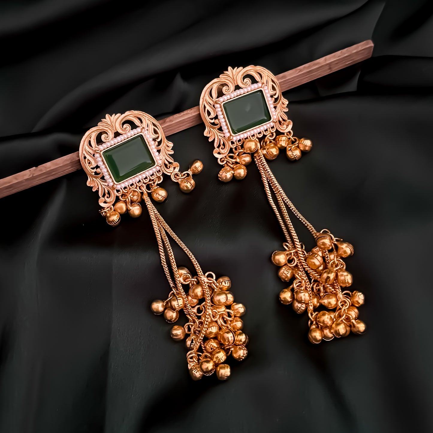 Kuntala Premium Kashmiri Brass Dejhoor Ghungroo Earrings - Golden & Green