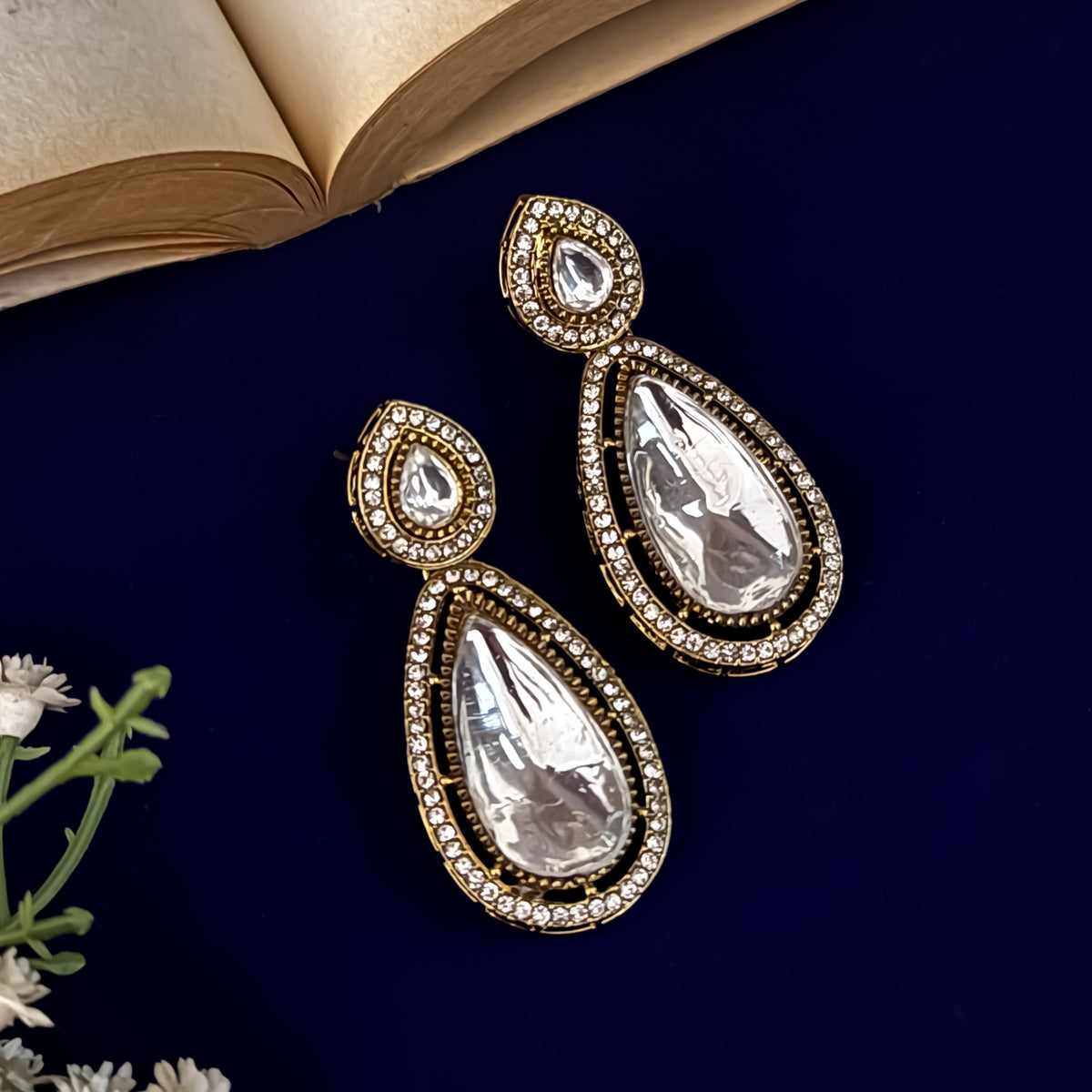 Golden Oviya Polki Look Alike Designer Kundan Necklace Set