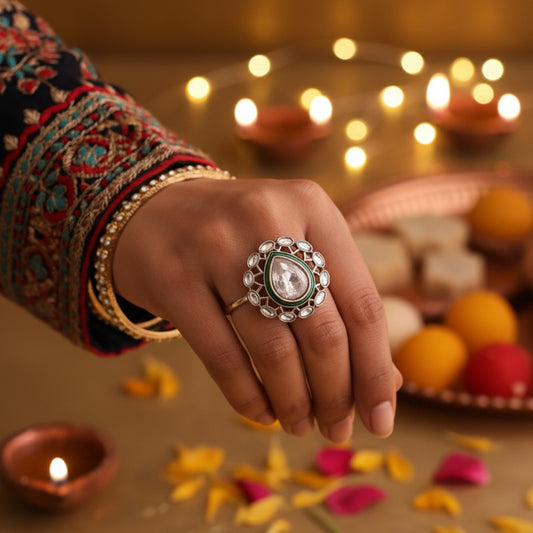 Diyasa Kundan Adjustable Ring