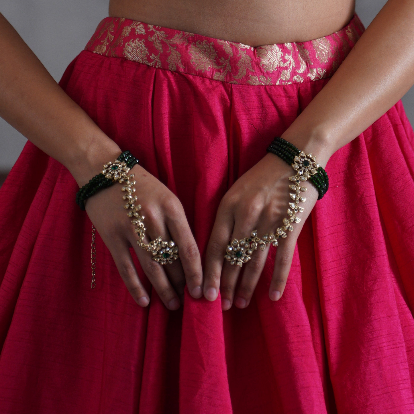 Neerja Premium Reverse AD Haathphool - Golden & Green