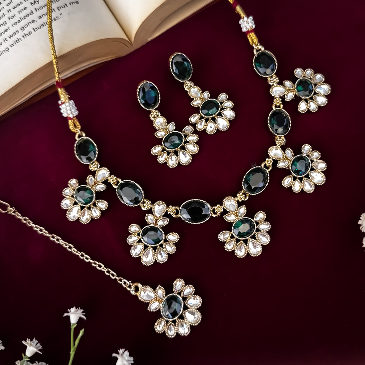 Emerald Green Raisha Floral Kundan Necklace Set