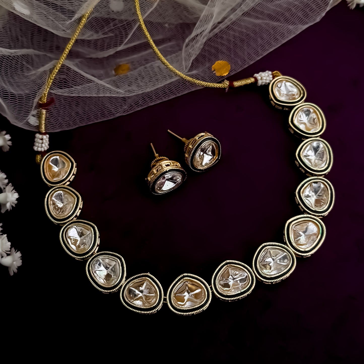 Vaishali Kundan Necklace Set