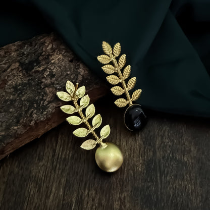 Lina Leaf Drop Handcrafted Brass Earrings - Black