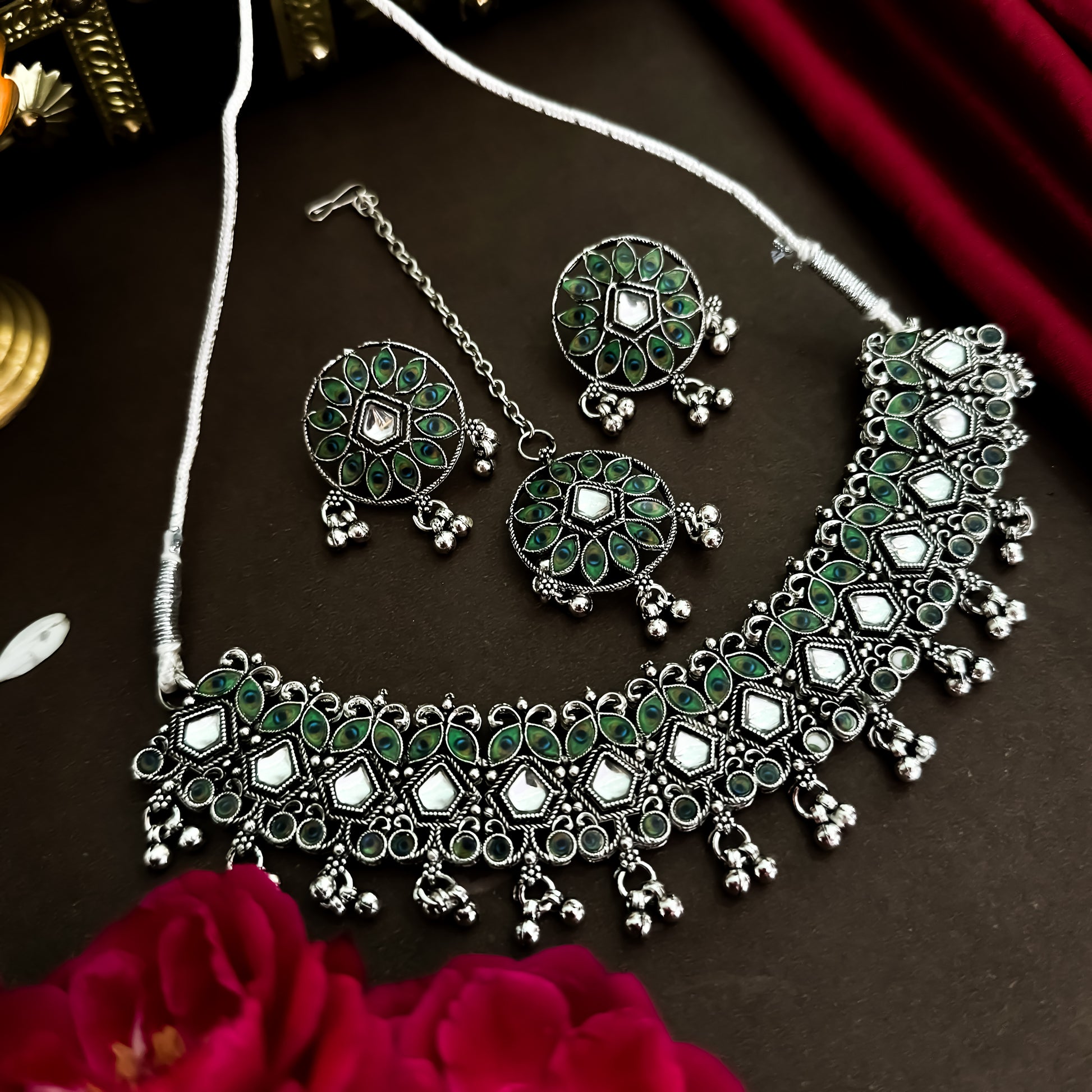 Morpankh Mirror Necklace Set with teeka