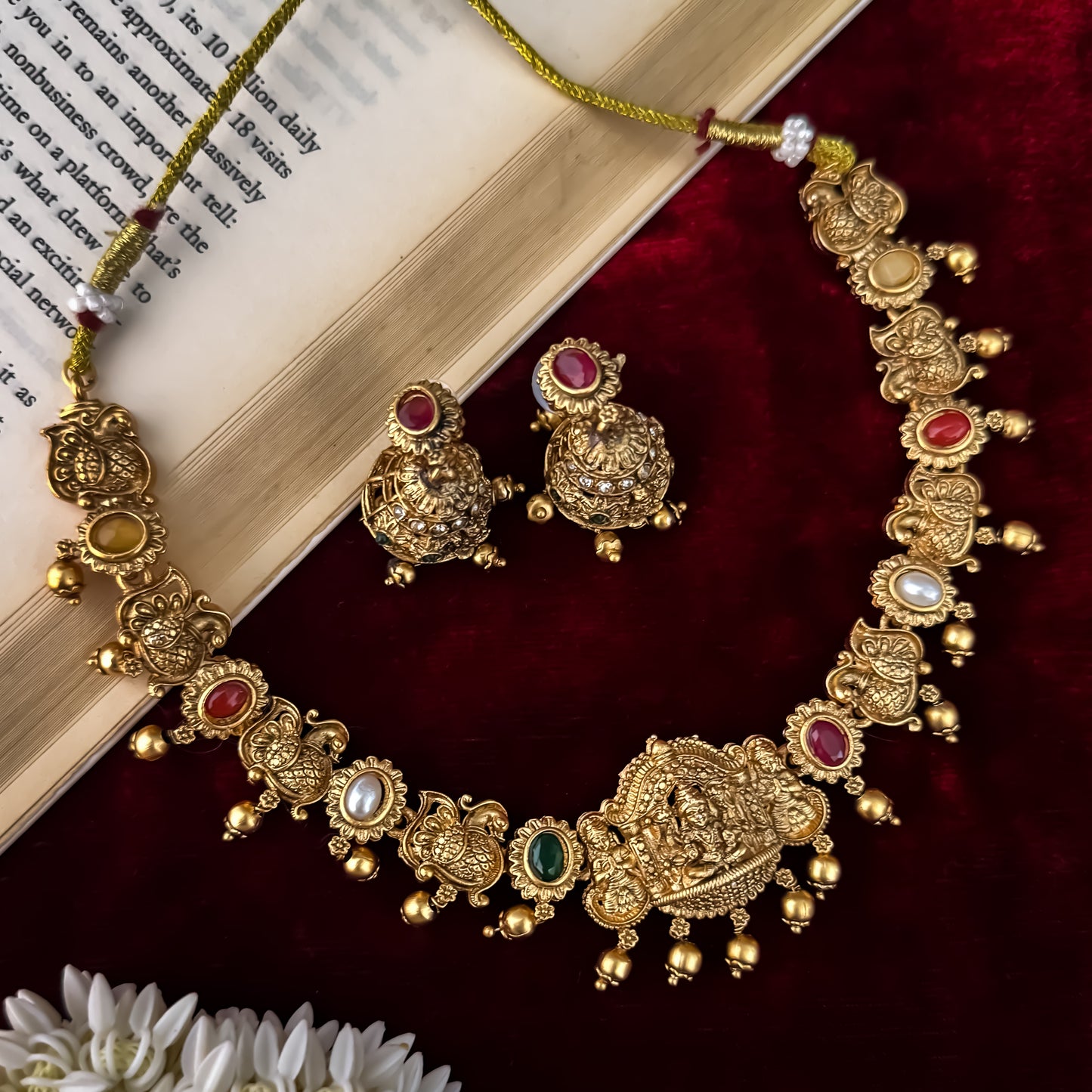Vaidehi Navratan Temple Necklace Set - Multi