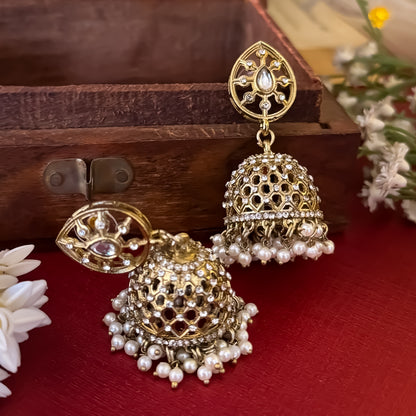 Golden Aneha Cutwork Jhumka Earrings