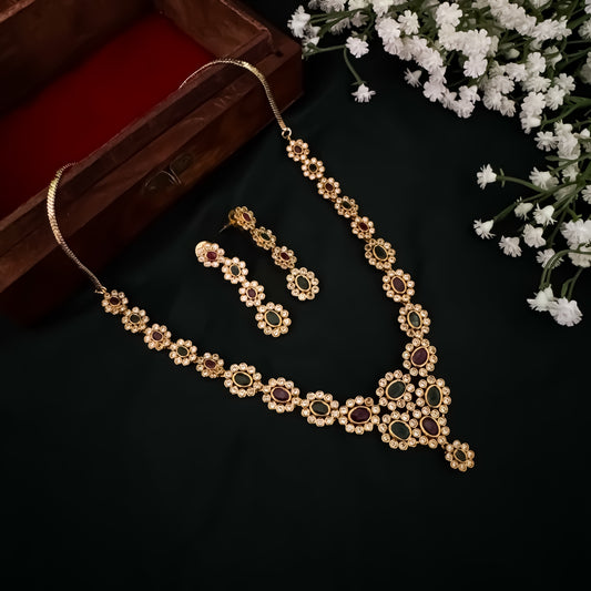 Varnika Cluster AD Necklace Set