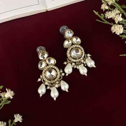 Golden Sai Premium Kundan Necklace Set