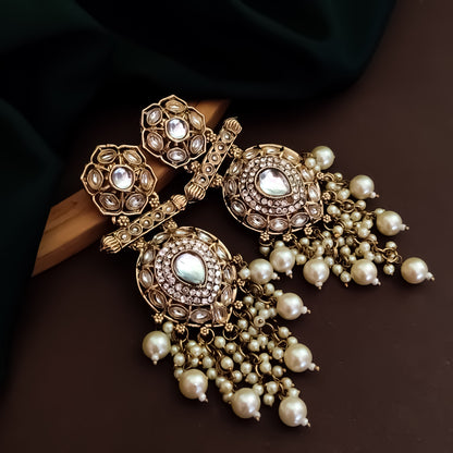 Mihika Chandbali Earrings - Golden
