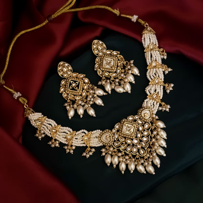 Gauhar Rajwadi Matte Polish Necklace Set - Golden