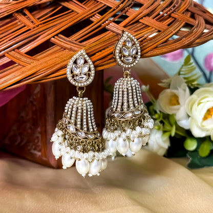 Maheer Jadau Jhumka Earrings - Golden/Ivory