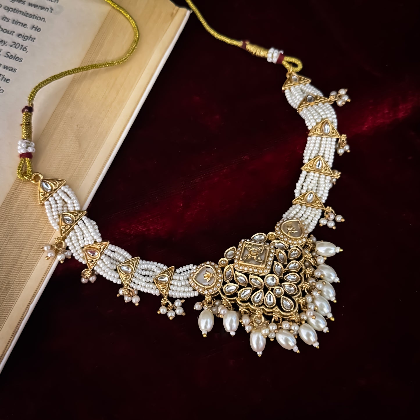 Gauhar Rajwadi Matte Polish Necklace Set - Golden