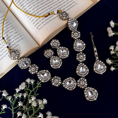 Golden Tanvi Polki Look Alike Designer Kundan Necklace Set