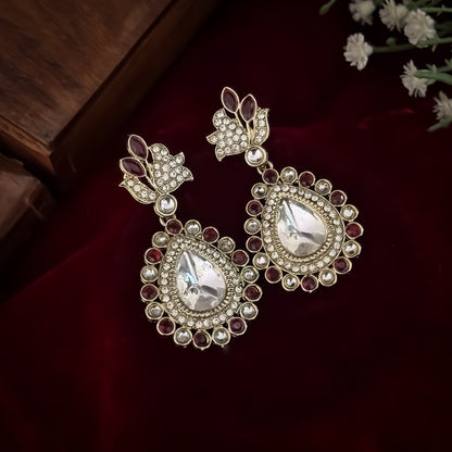 Mansi Kundan Drop Earrings - Maroon