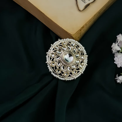 Aahira Dabi Kundan Adjustable Ring- Golden